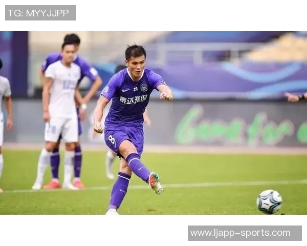 篮网主教练坚持短轮换策略力求赛季首胜以稳球队士气