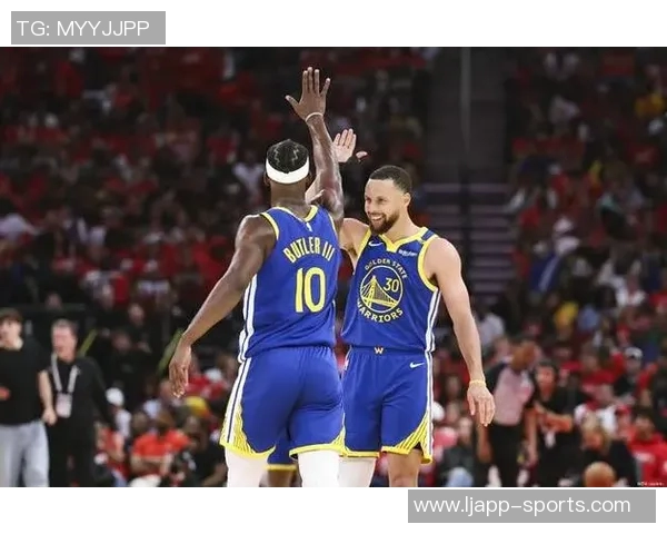 勇士连胜湖人和掘金苏群称其为今年黑马球队之一 勇士连胜湖人和掘金苏群称其为今年黑马球队之一