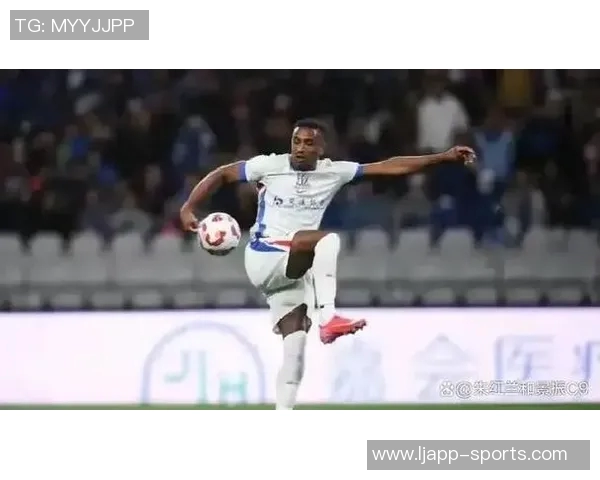 拉斐尔拉唐正式签约上海申花足球俱乐部开启新征程